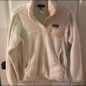 Woman’s Patagonia pullover